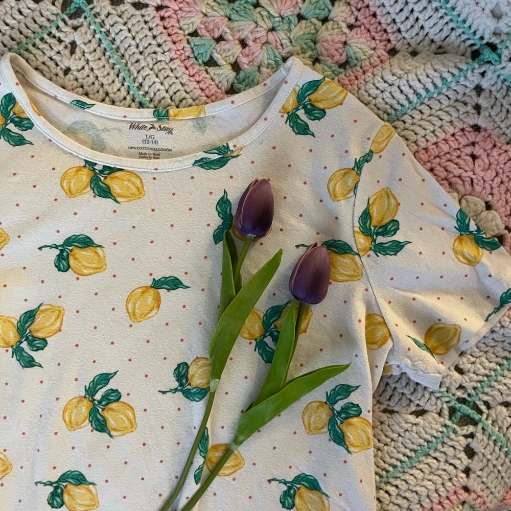 Lemon polka dot t shirt